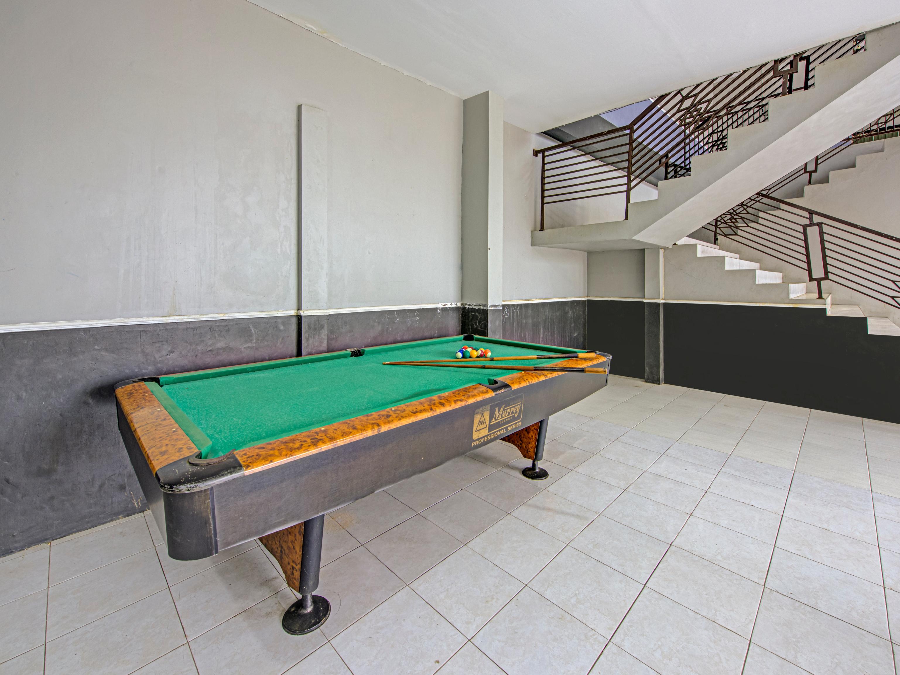 Oyo 3841 Wisma 25 Cilacap Eksteriør billede